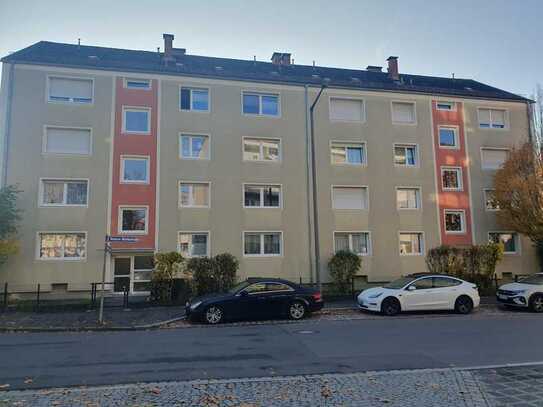 Gepflegte 2-Zimmer-Wohnung mit Balkon in Nürnberg