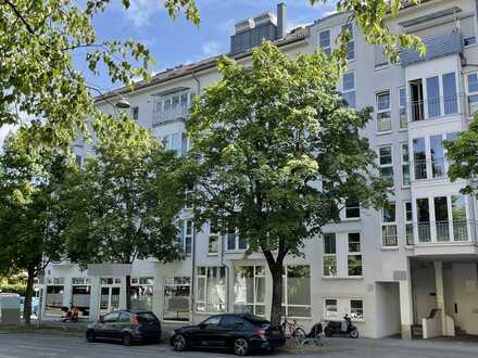Zentral gelegene, charmante 1-Zimmer-Wohnung mit EBK und TG-Stellplatz in Sendling