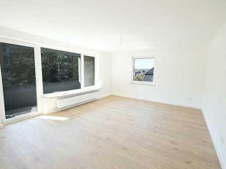2022 sanierte, sonnige, 4-Zimmer-Wohnung mit 2 Balkonen und Garage in Coburg, Nähe Hofgarten