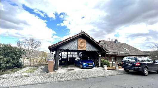Freundliche und gepflegte 3-Zimmer-Dachgeschosswohnung in Mudersbach