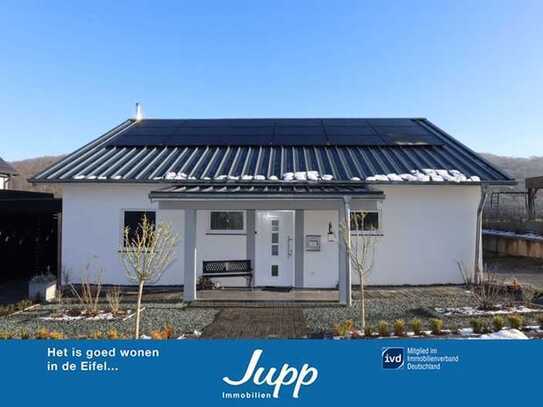 Bungalow mit PV Anlage, Batteriespeicher, Carport und herrlicher Aussicht, Stadtkyll (32)