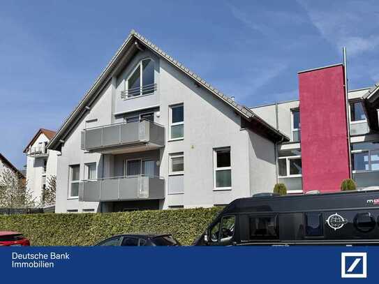 Repräsentative 3 Zimmerwohnung mit Balkon, Garage und Stellplatz!