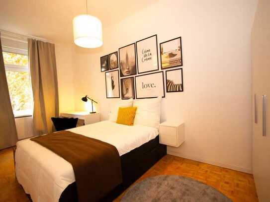 +++ Furnished room in 60326 +++