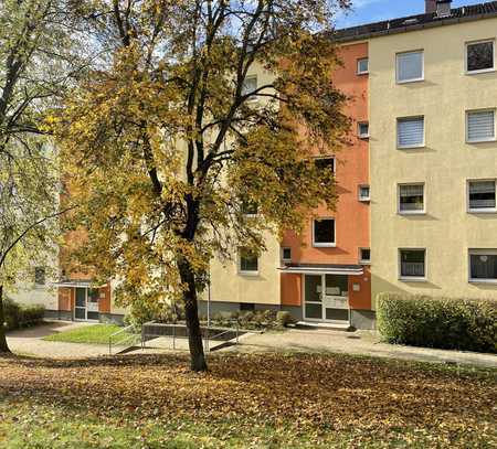 3-Zimmer Wohnung mit Terrasse und Gartenanteil