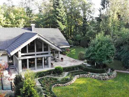 Architektur trifft Natur: Design-Einfamilienhaus mit Traumgarten