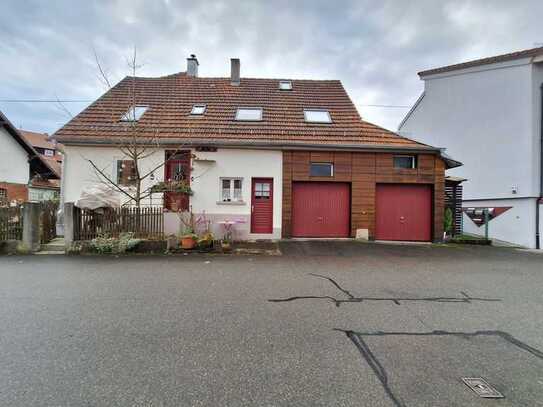 Charmantes Bauernhaus mit viel Potenzial