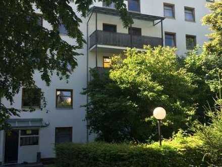 Passau-Zentrum, komplett möbliertes Studentenappartement, direkt am Klostergarten