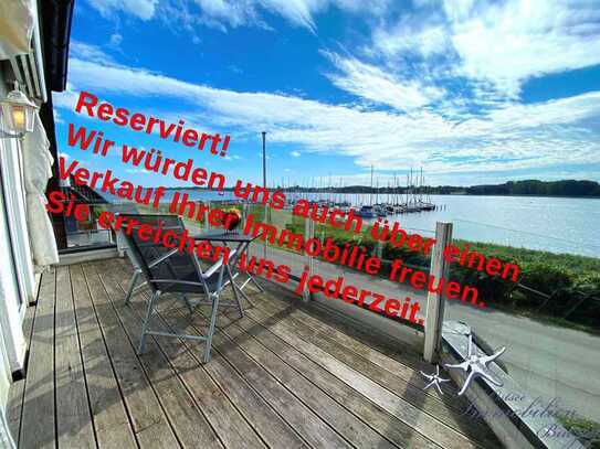 Reserviert! Juwel an der Schlei: EFH mit großer Glasfront und Balkon mit Wasserblick in Boren