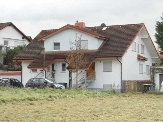 Freundliche Doppelhaushälfte mit Südterrasse in bevorzugter Lage von Pohlheim