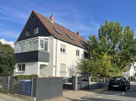 Hochwertige, helle 3-Raum-Wohnung mit EBK u. Wintergarten in Griesheim (Nichtraucher)