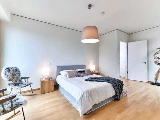 Großzügige Drei-Zimmer-Wohnung mit Süd-West Balkon im Herzen der HafenCity