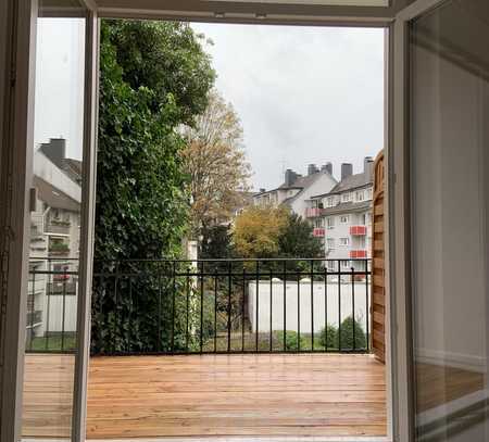 2-Raum-Wohnung mit großem Sonnenbalkon in Vohwinkel Mitte