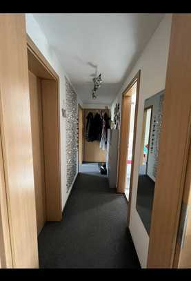 Kernsanierte 2-Zimmer-DG-Wohnung in Sindelfingen am Klostersee