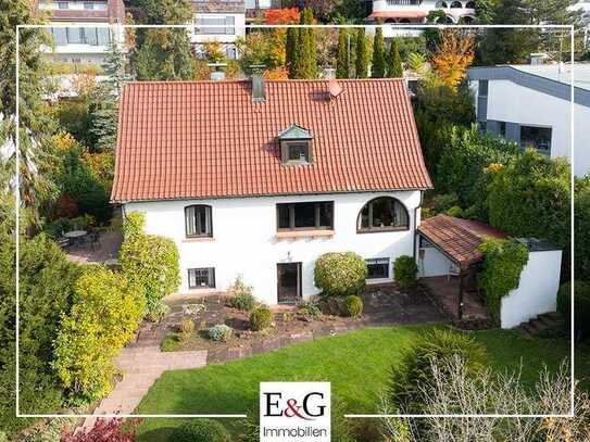 Gepflegtes, gemütliches Einfamilienhaus mit großem, sonnigen Grundstück