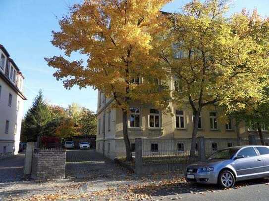 Attraktive und gepflegte 3-Raum-DG-Wohnung in Dresden