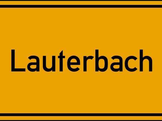 Zentral gelegenes Baugrundstück mit Fachwerkhaus und Scheune in Lauterbach