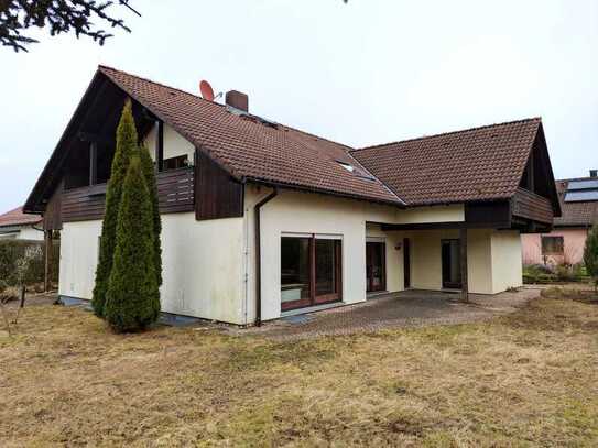 Großzügiges Einfamilienhaus in ruhiger Lage