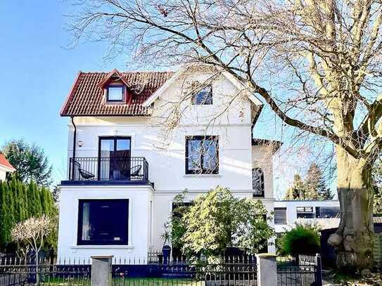 Provisionsfrei! Saniertes Jugendstil-Mehrfamilienhaus am Niendorfer Gehege