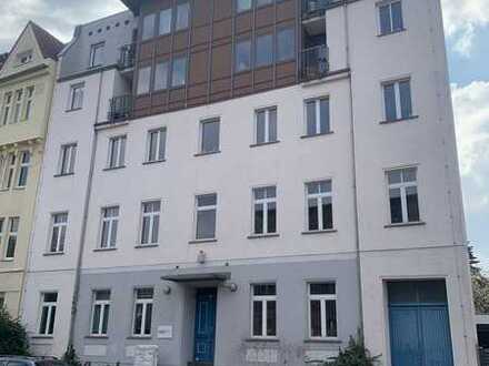 Erstbezug nach Sanierung mit Balkon: freundliche 2-Zimmer-Wohnung in Cottbus