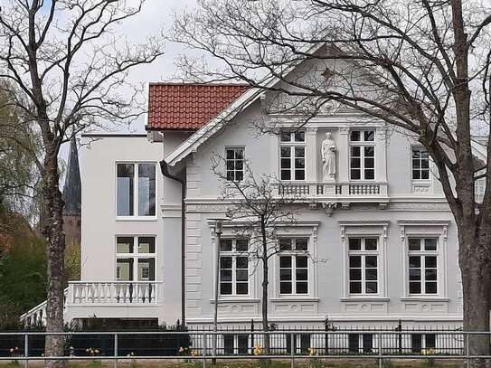 Sehr große Gründerzeit-Villa in bevorzugter Lage Oldenburgs