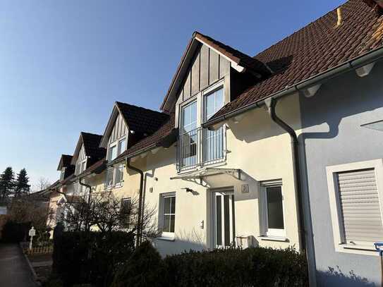 Großzügiges Reihenmittelhaus in zentraler und ruhiger Lage in Langquaid