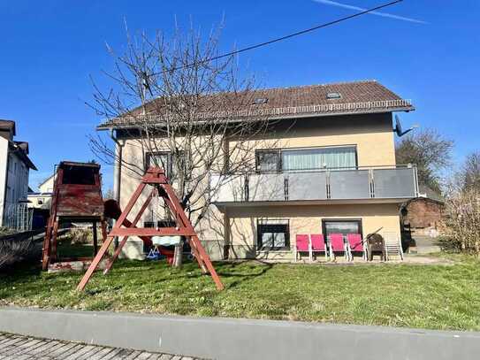 SCHICK, RUHIG, TRAUMHAFT! EFH mit einer Einliegerwohnung! TOP Ausstattung!