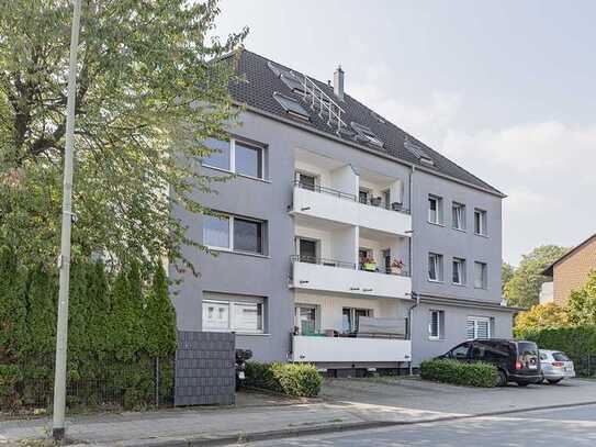 Moderne 3,0-Zimmer-Wohnung mit Balkon und Außenstellplatz in gepflegter Wohnanlage