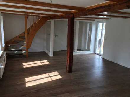 Schöne drei Zimmer Wohnung