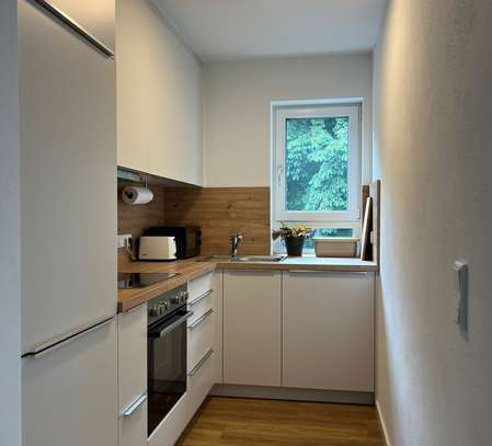 Stilvolle, neuwertige 2-Zimmer-Wohnung mit EBK und Balkon in Ingolstadt