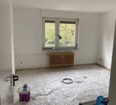 Schöne 2-Zimmer Wohnung an ruhiger Anliegerstraße