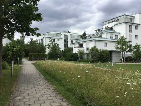 Schöne, helle 3-Zimmer Erdgeschosswohnung Terrass, kl. Garten, Frei ab 1.1.25