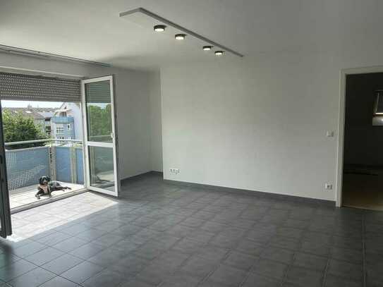 Stilvolle 4-Raum-Maisonette-Wohnung mit EBK in Durmersheim