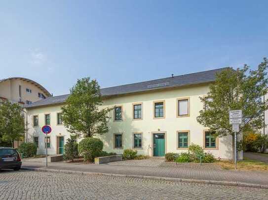 Preisgünstige und interessante 2-Zimmer-Wohnung