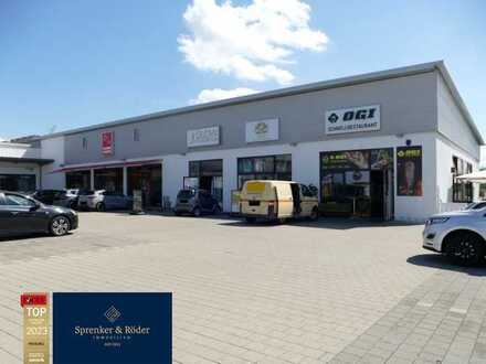 Fachmärktezentrum mit vier Einheiten