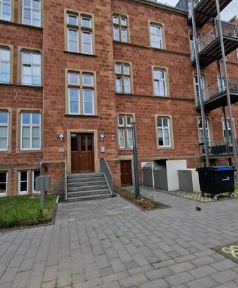 Stilvolle 2-Zimmer-Wohnung mit Einbauküche im Kloster Olewig in Trier