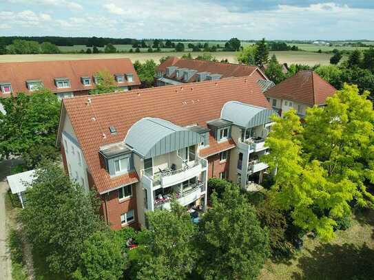 Gemütliche DG-Wohnung mit Balkon und Grünblick