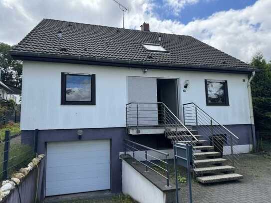 Großzügiges Einfamilienhaus mit schönem Grundstück in ruhiger Lage... Bad Honnef-Aegidienberg