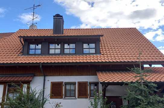 Für Kapitalanleger - Geräumiges 6 Zimmer Mehrfamilienhaus