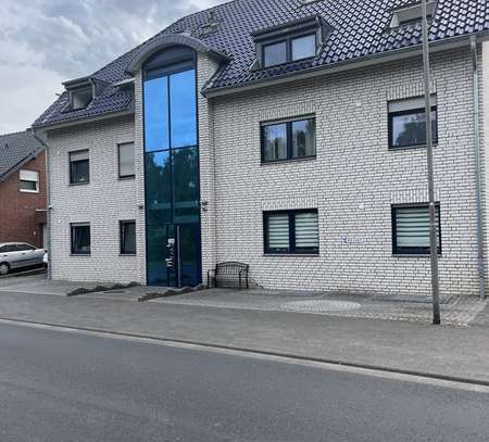 Luxuriöse 4-Raum-Wohnung in Bedburg