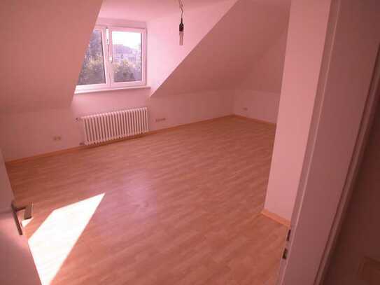 Helle 2-Zimmer-Dachgeschosswohnung in Bad Honnef