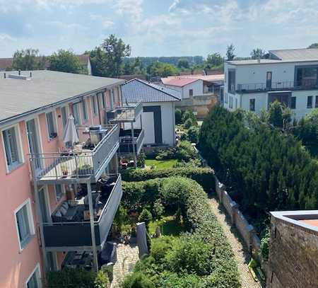 Drei-Zimmer-Wohnung mit einladender Terrasse (Neubau mit Altbaucharakter) - 360-Grad-Rundgang