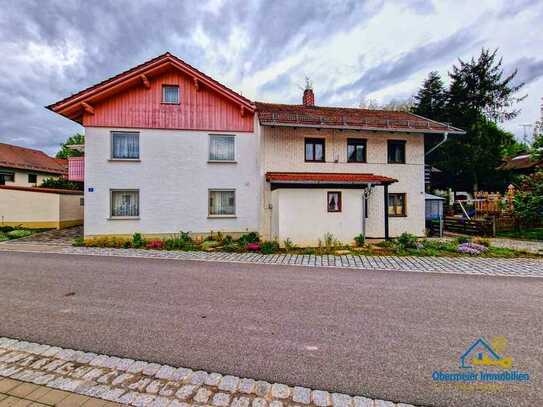 Zwei gemütliche Einfamilienhäuser im idyllischen Ferienort Steinburg