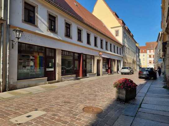 2-Zimmer-Wohnung für lebensbejahende Menschen in bester Wohnlage: der Altstadt von Pirna