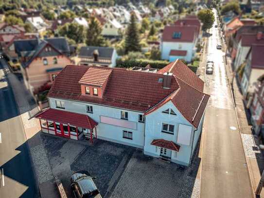 Top-Investition|Mehrfamilienhaus in bester Lage Saalfelds + Gewerbeeinheit