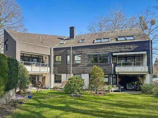 Wunderschöne 3- bis 4-Zimmer-Maisonettewohnung mit eigenem Gartenanteil in Bestlage Berlin Dahlem