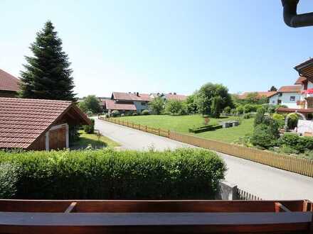 DHH mit 199 m² Wohn-/Nutzfläche, 6 Zimmer, Balkon mit Bergblick nähe Chiemsee