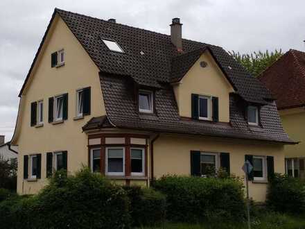 1,5-Zimmer-Wohnung mit Einbauküche in Rottenburg am Neckar