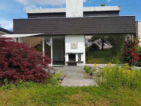 Schönes, geräumiges Haus mit 6 Zimmern, Garage und Stellplätzen, in E-Kettwig, gewerblich nutzbar