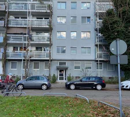 Geschmackvolle 2-Raum-Wohnung mit EBK in Karlsruhe