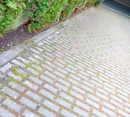 Garage oder Stellplatz